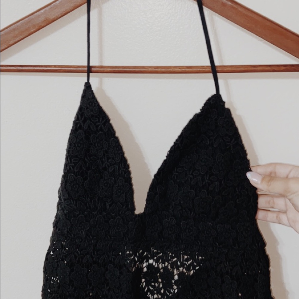 Tie halter top